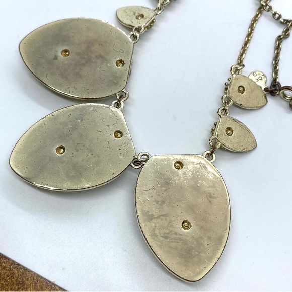 LOFT Statement Necklace Goldtone - Picture 4 of 6